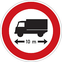B 17 Zákaz vjezdu vozidel , jejichž délka přesahuje vyznačenou