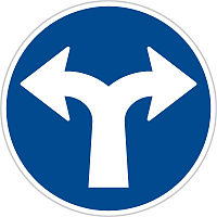C2f Přikázaný směr jízdy vpravo a vlevo